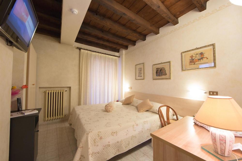 Western Libertà Hotel Modena